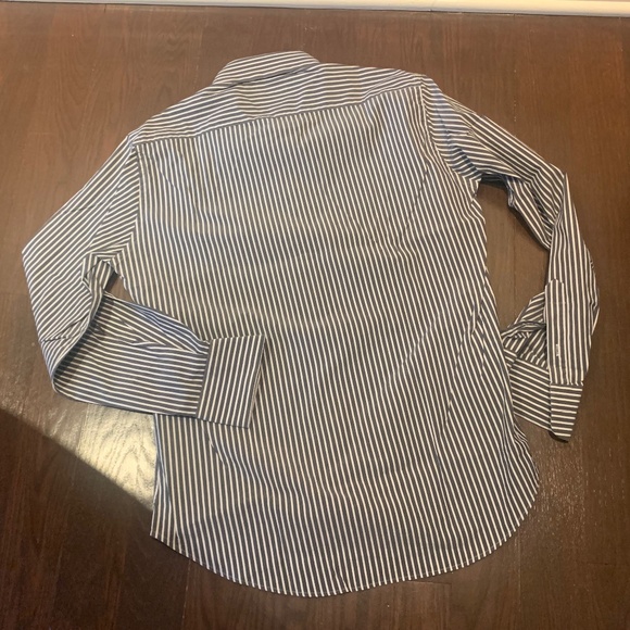Men's striped shirt from Brian & Barry Milano. - Picture 5 of 7